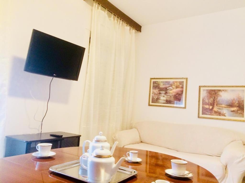 A Due Passi Rooms 马达莱纳 外观 照片